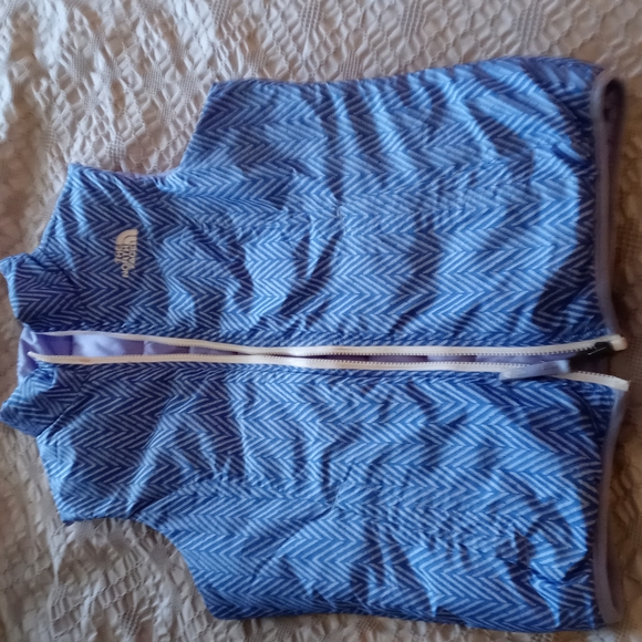 Girls Vests 14/16 - Picture 2 of 4